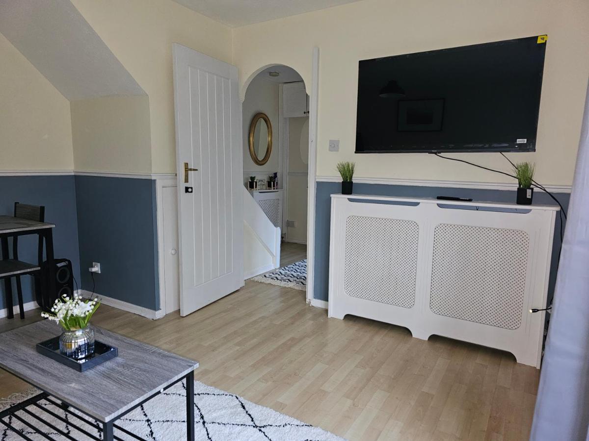 Home In Beckton. Docklands. London City Airport. Exteriör bild
