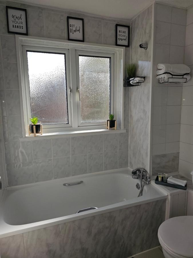 Home In Beckton. Docklands. London City Airport. Exteriör bild